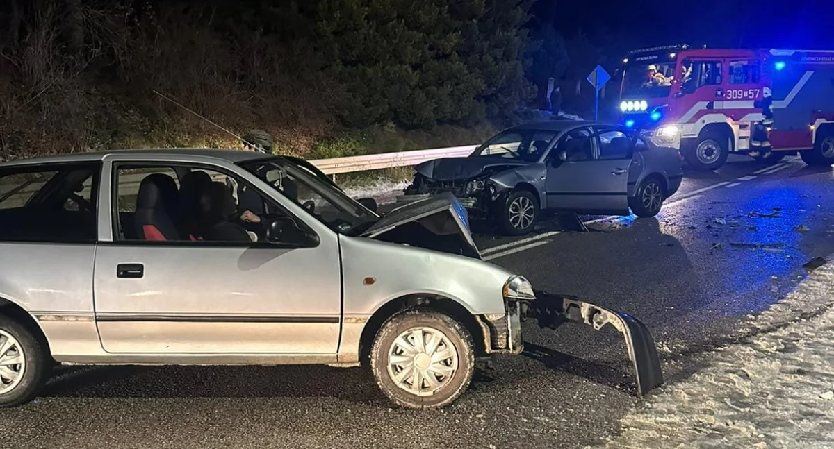 Wypadek w naszym regionie. Kierowca jednego z samochodów uciekł z miejsca zdarzenia