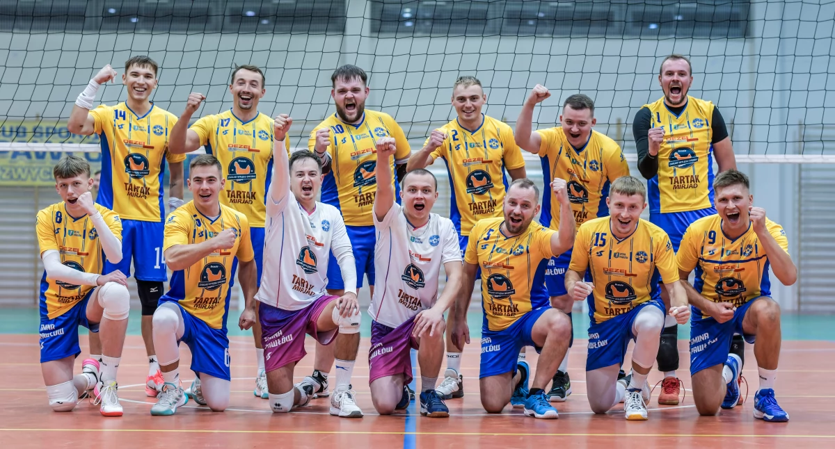 Siatkarze Arki Pawłów pokonali Spartę Zagnańsk. Derby gminy coraz bliżej