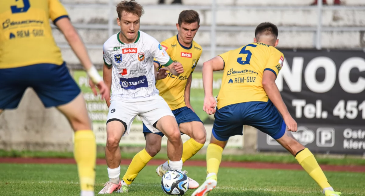 Jakub Maszka i Kacper Żmudź żegnają się ze Starem Starachowice. Kto jeszcze opuści zielono-czarnych?