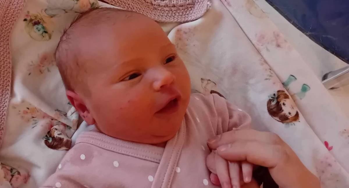 ADRIANNA urodziła się 5 GRUDNIA