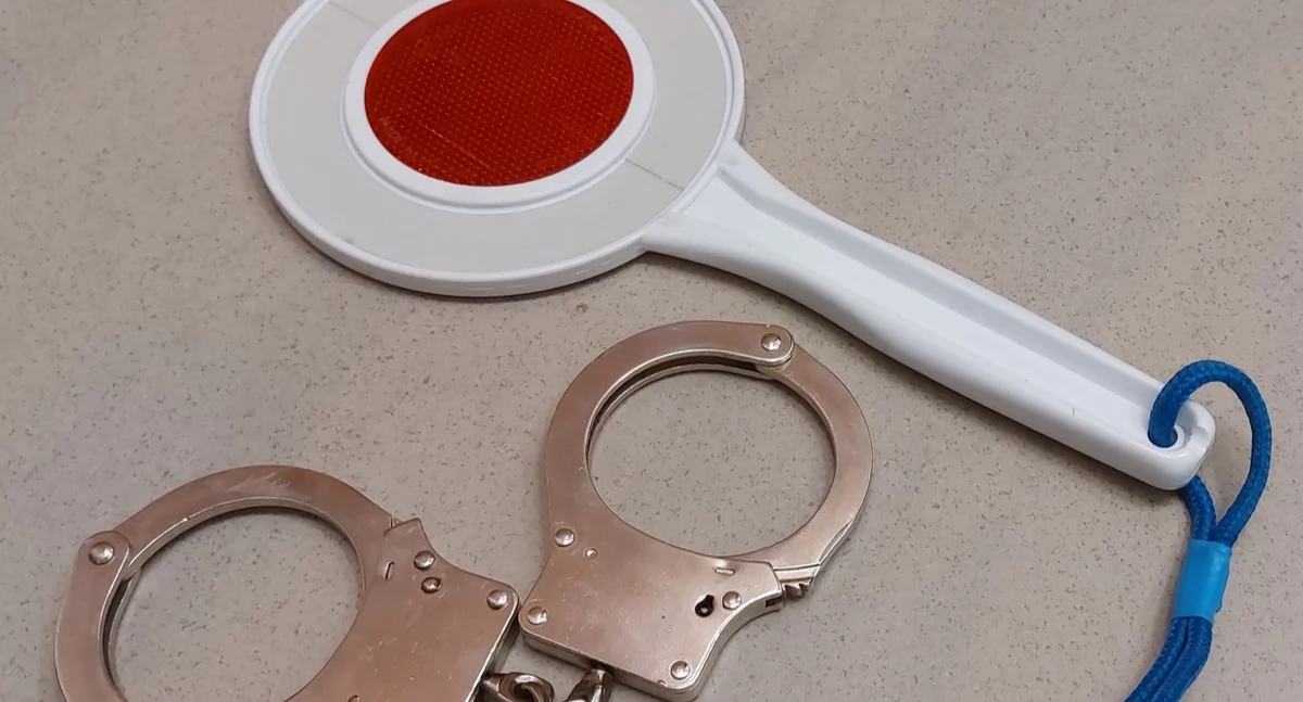 Wypadek w Starachowicach. Pijany mężczyzna pod kołami samochodu