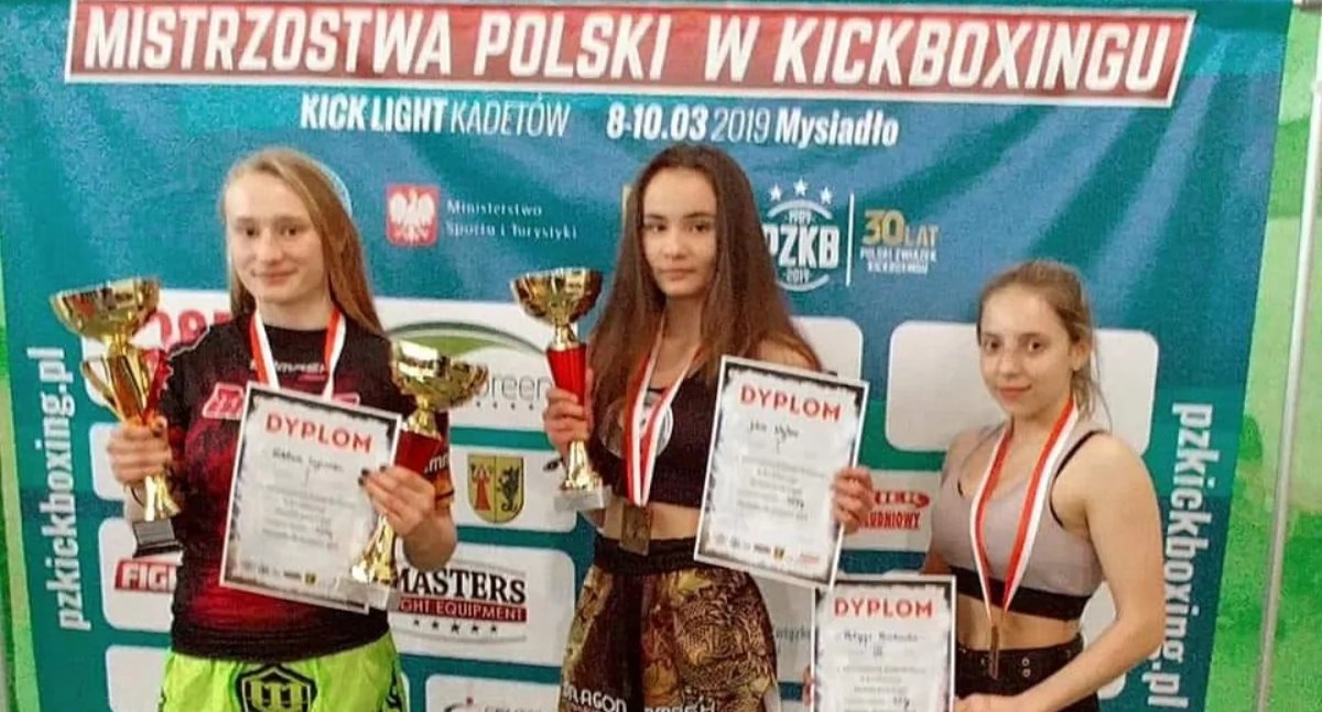 Była zawodniczka Dragona Starachowice stoczy pojedynek na gali XTB KSW 102 w Radomiu. W kategoriach młodzieżowych nie miała sobie równych