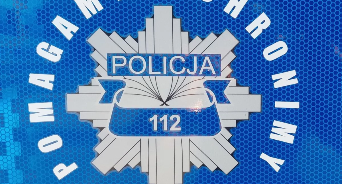 Alarmy bombowe w Starachowicach. Ewakuacja uczniów i pracowników ZSZ nr 1