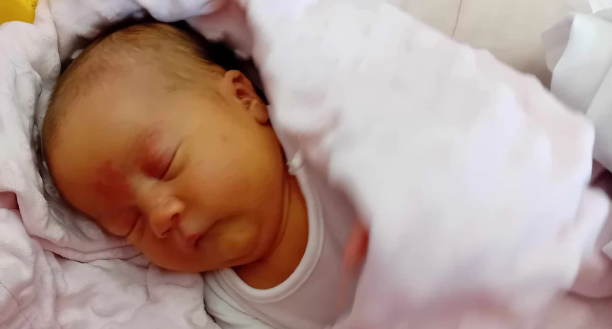 MIRELLA urodziła się 14 STYCZNIA