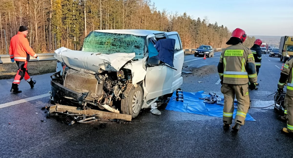 Tragiczny wypadek w naszym regionie. Nie żyje kierowca samochodu
