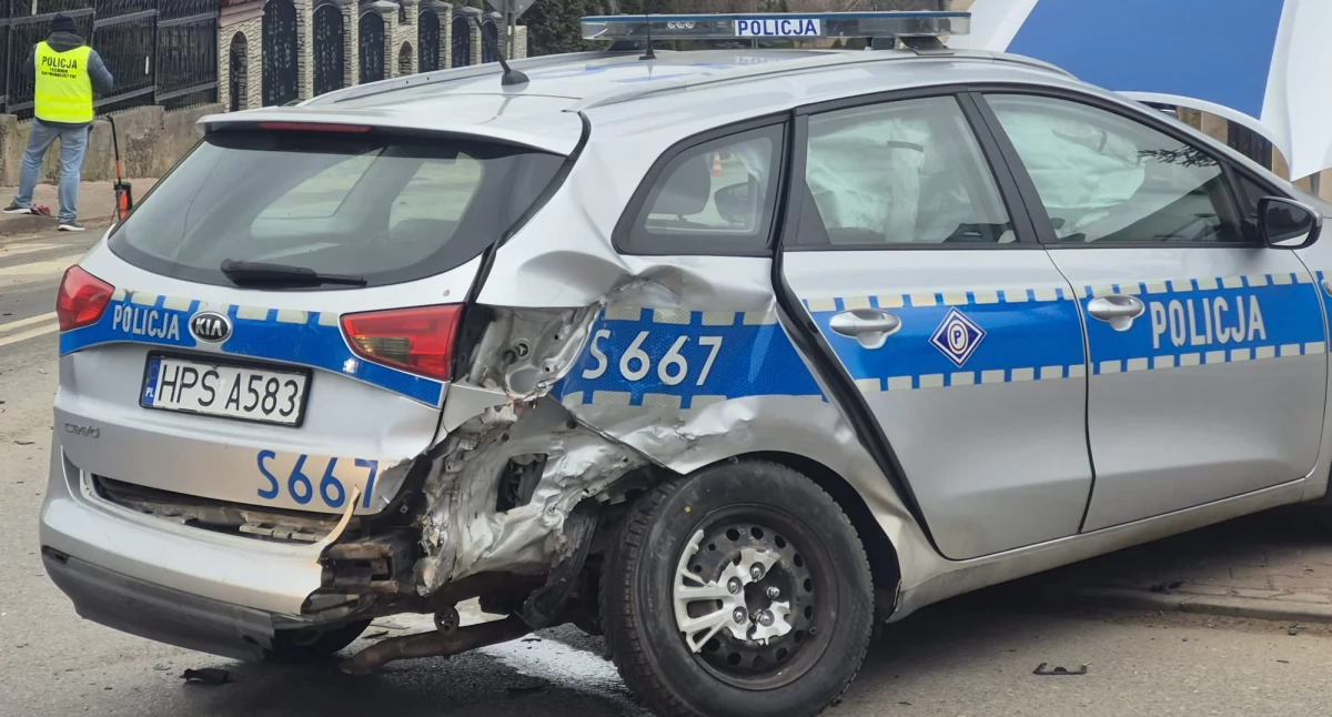 Dwaj policjanci KPP w starachowickim szpitalu. Jaki jest ich stan?
