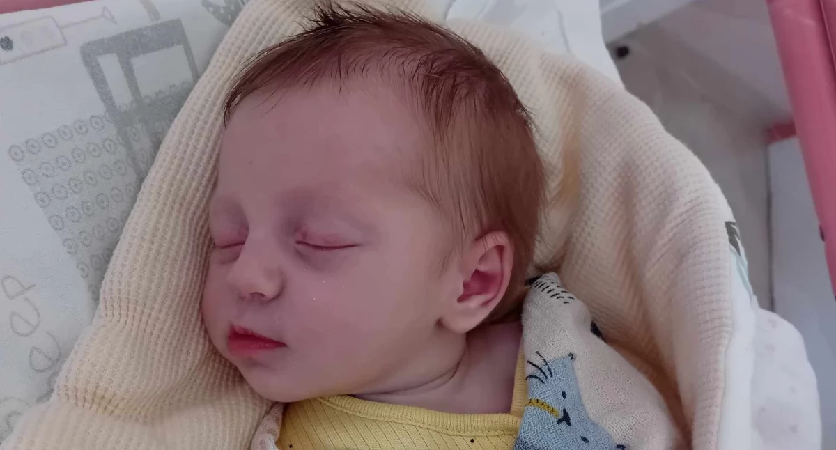 7 LUETGO urodziła się JULIA