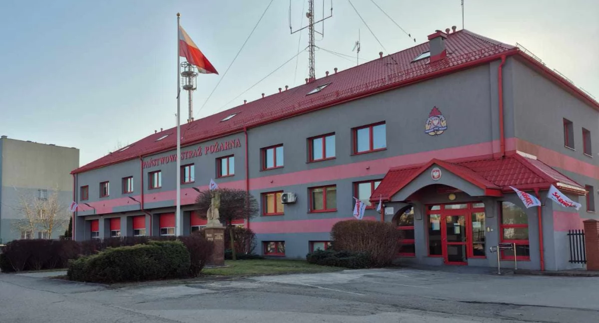 Strażacy i policjanci ze Starachowic protestują, czego się domagają?