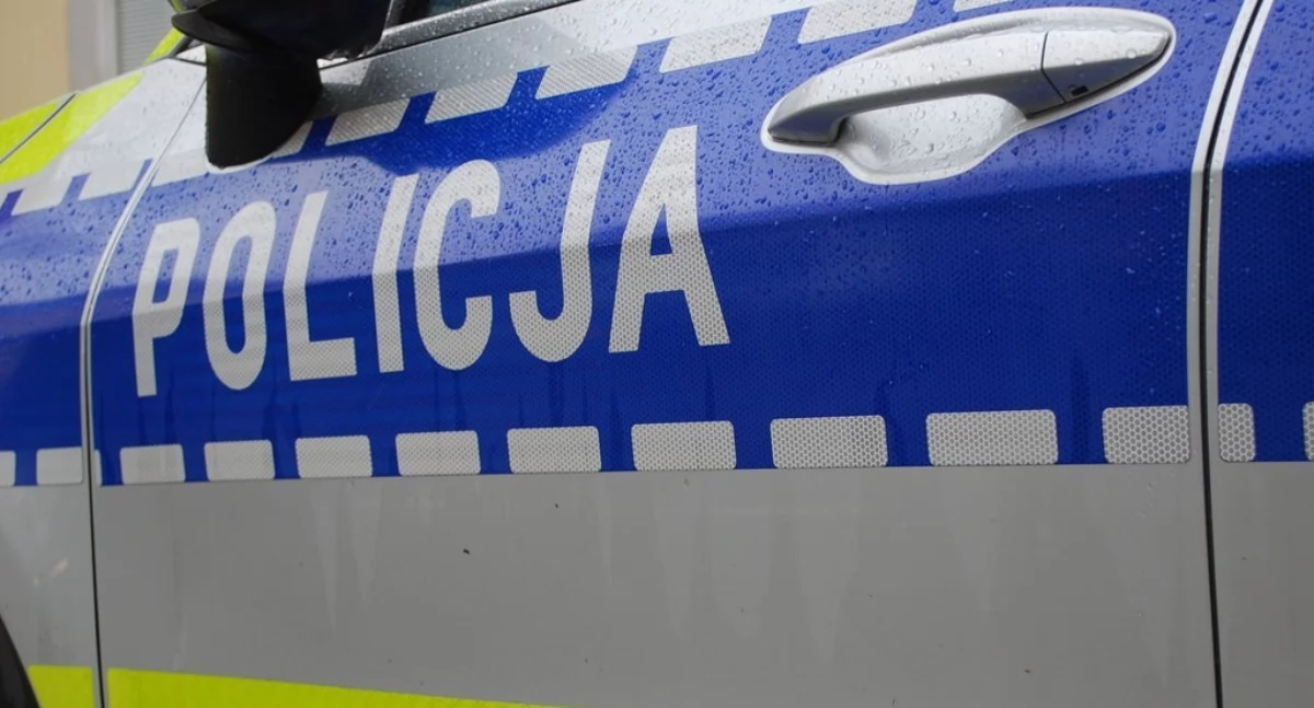 Kradzież w drogerii w Starachowicach. Sprawca ukradł maszynki do golenia