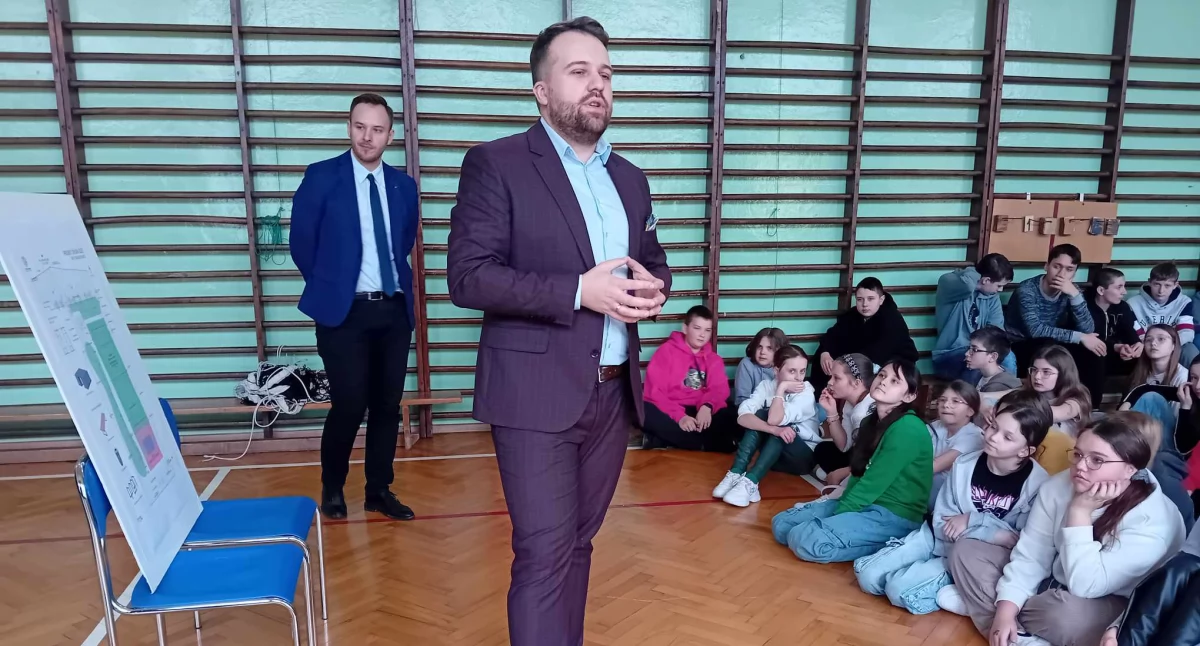 Orlik przy SP nr 11 - po konsultacjach z rodzicami i uczniami