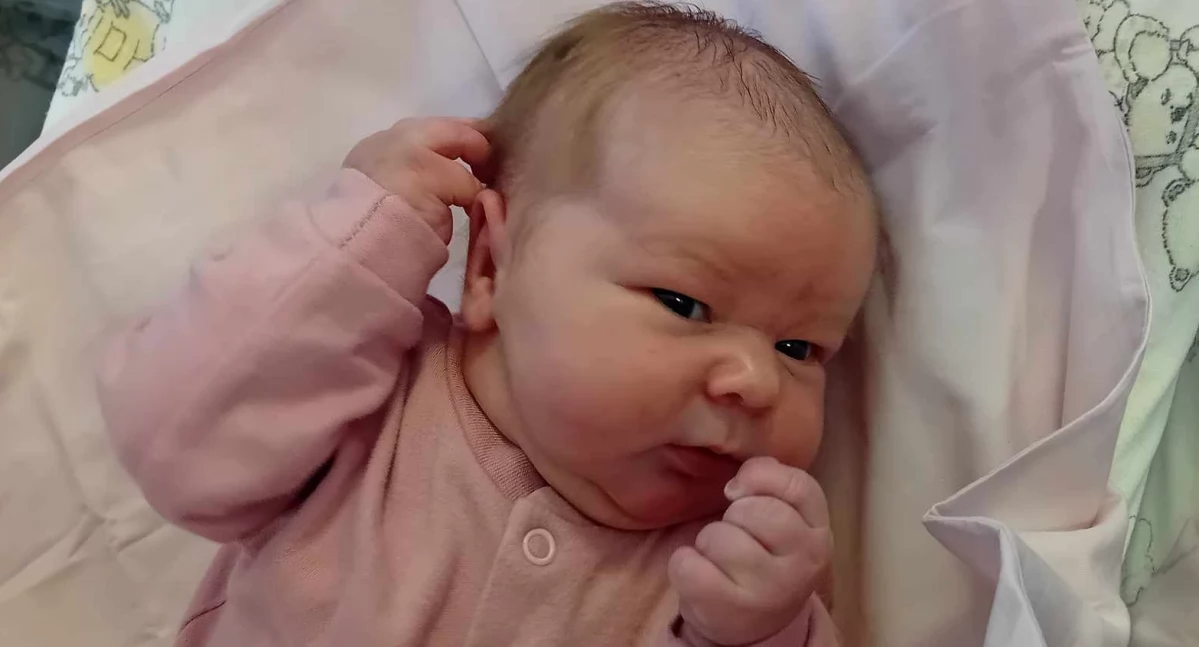 KAROLINA przyszła na świat 22 LUTEGO