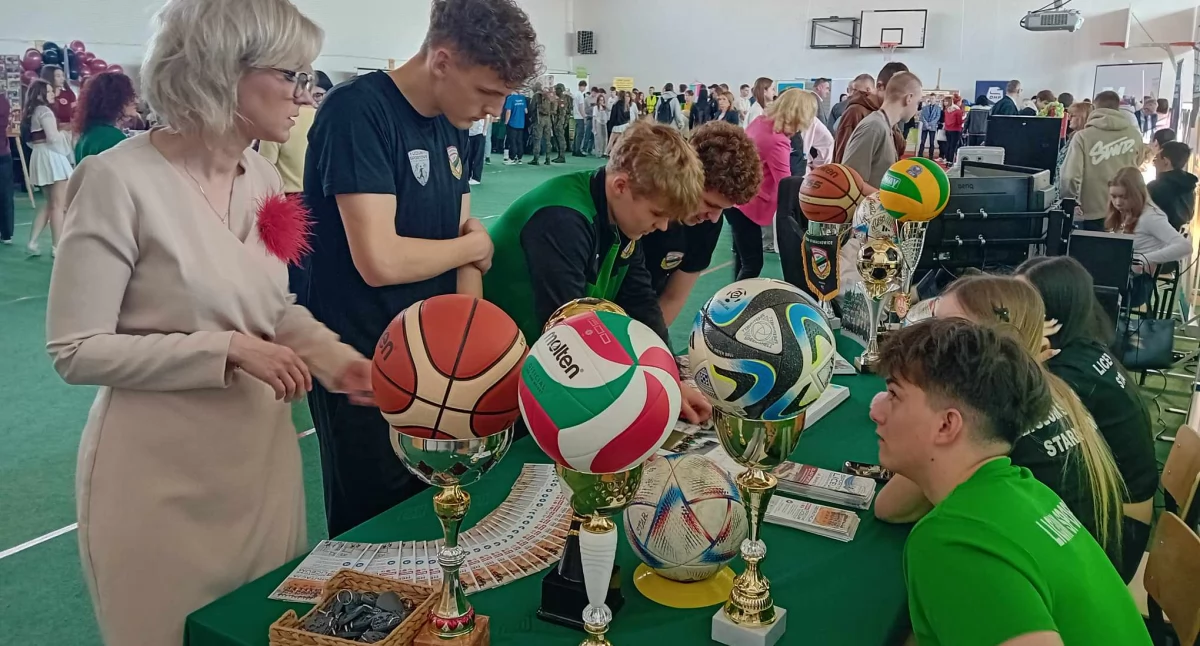 Giełda Szkół Ponadpodstawowych w powiecie starachowickim, jest z czego wybierać