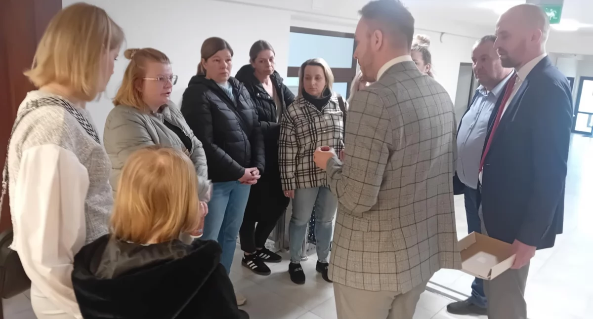 Społeczność SP nr 12 oczekuje jasnej deklaracji - co dalej ze szkołą?