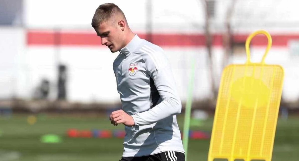 Wychowanek Juventy Starachowice zadebiutował w New York Red Bulls. Wiktor Bogacz rozpoczyna walkę o fazę play off