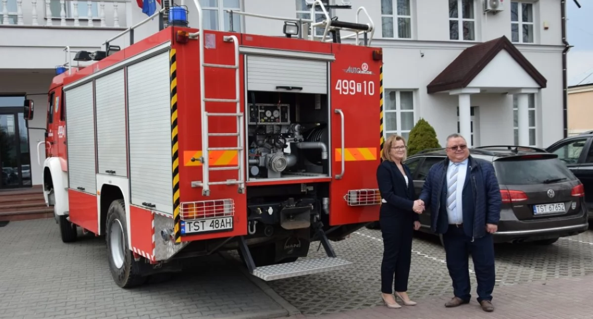Z Ostrożanki do gm. Mirów, czyli o udanej transakcji z myślą o OSP