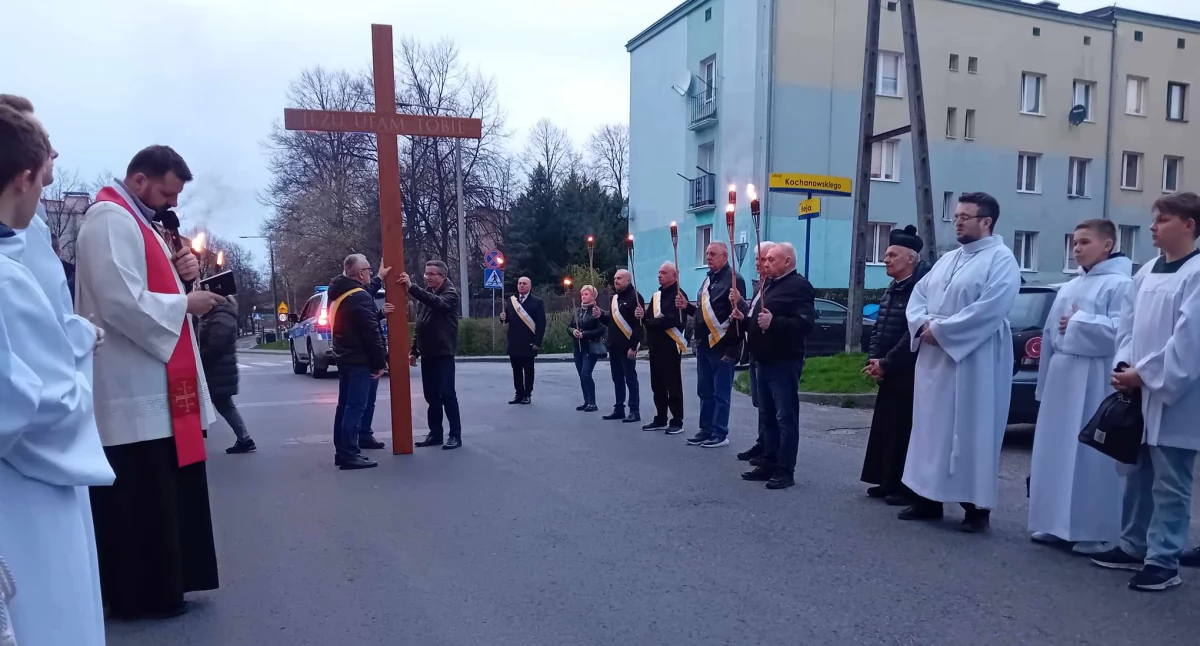 Miejska Droga Krzyżowa przeszła ulicami Starachowic