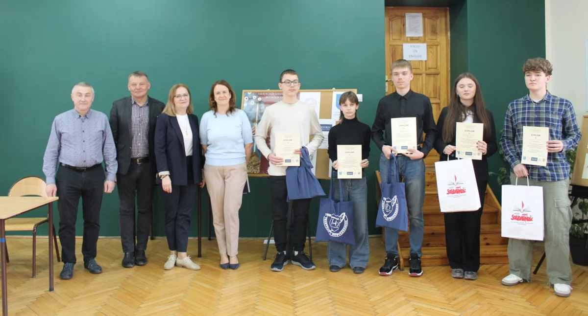 Zafokusowani na punkcie języka angielskiego. Konkurs w I LO i nagrodzeni