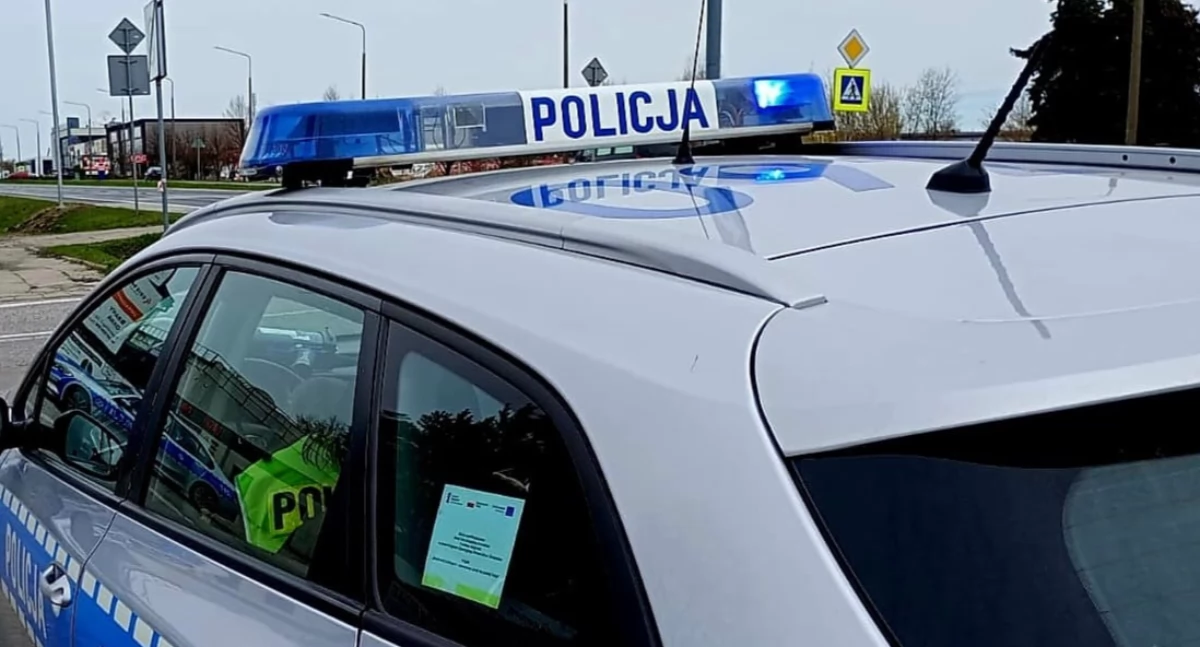 Wypadek w Starachowicach z udziałem dwóch nastolatków na hulajnogach. Trafili do szpitala