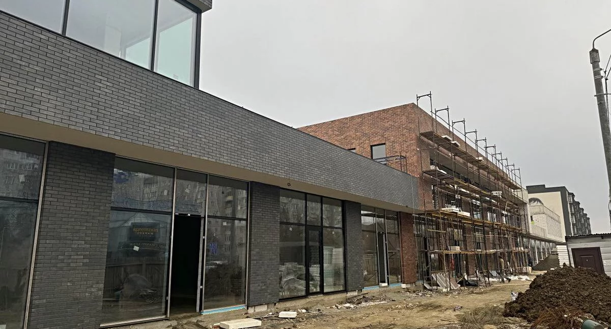 Panele elewacyjne z ociepleniem Royal Facade – nowoczesne rozwiązanie dla Twojego domu