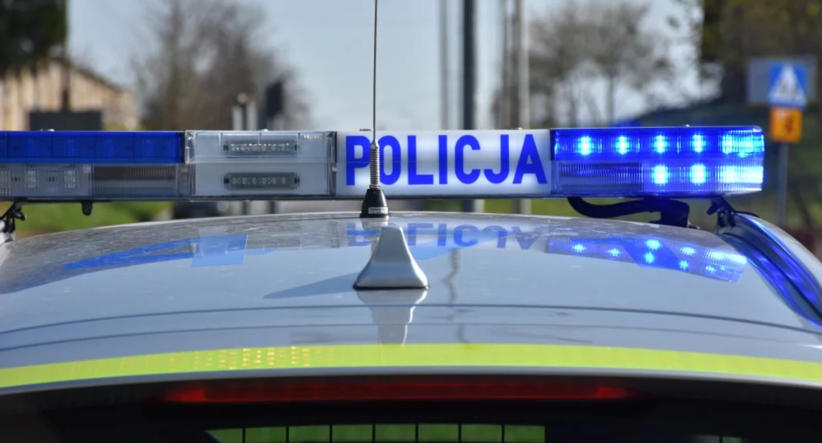 Hyundaiem w słup. Kolizja w rejonie dworca wschodniego w Starachowicach