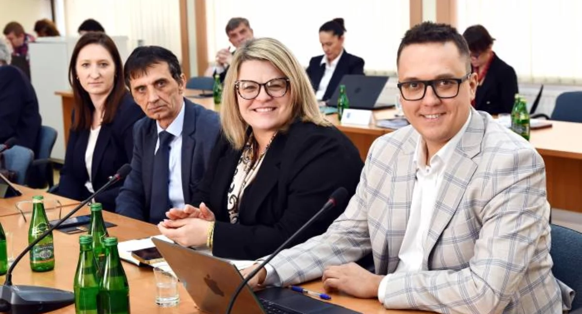 Zarząd powiatu starachowickiego podsumowuje pierwszy rok kadencji. To był czas intensywnej pracy i realnych efektów