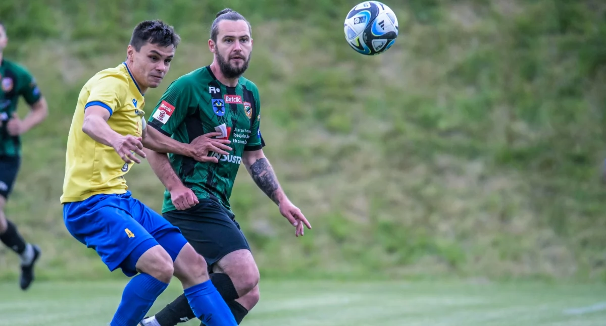 Star Starachowice lepszy od wicelidera z Ostrowca Św. Adrian Szynka w roli egzekutora