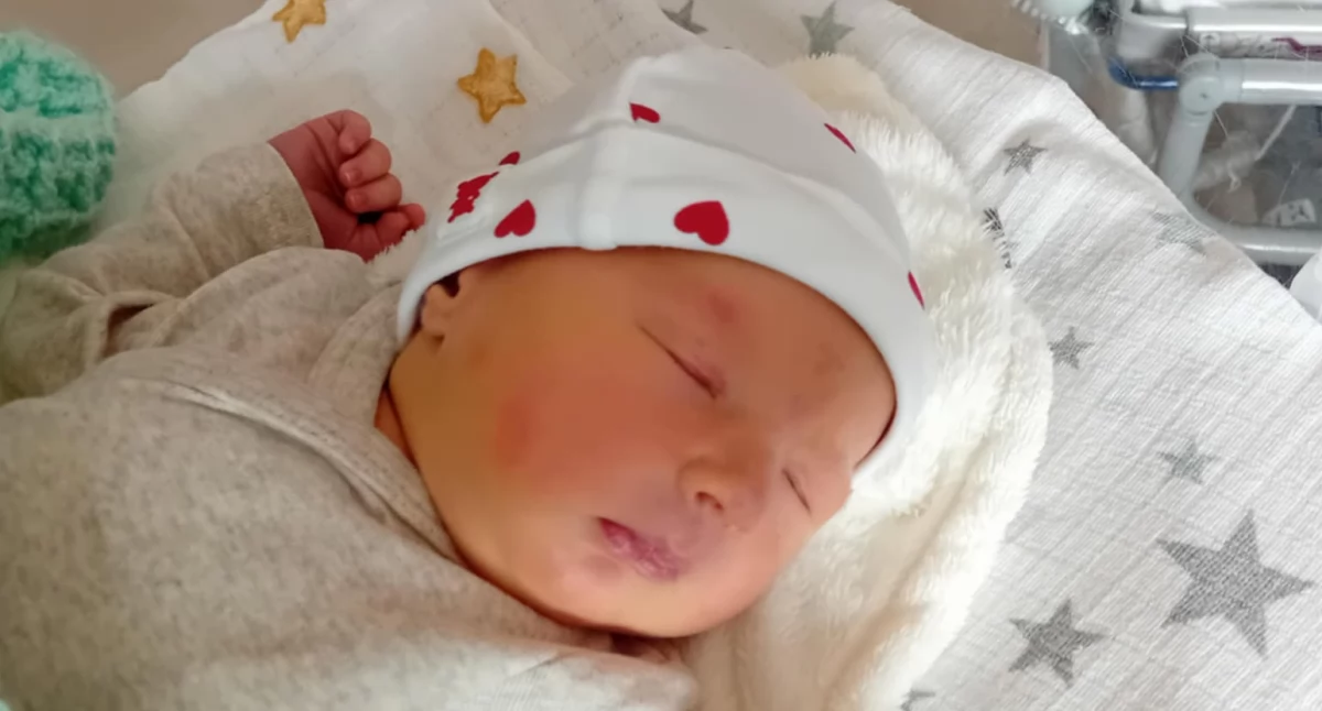20 MAJA urodziła się LAURA