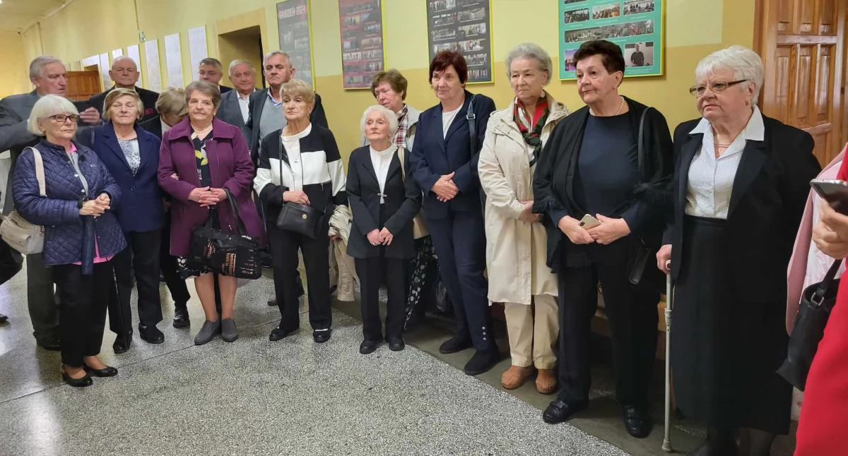 60 lat po maturze. Wzruszające spotkanie absolwentów I LO w Starachowicach