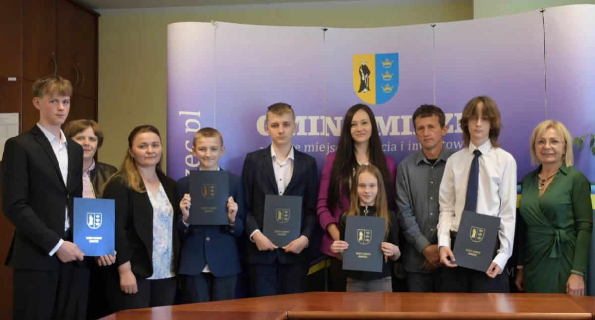 Nagrody Edukacyjne dla uczniów z gm. Mirzec za wybitne osiągnięcia