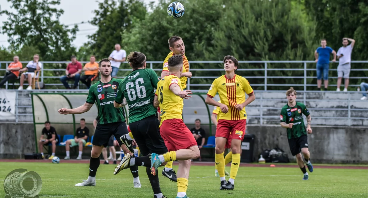 Porażka Staru Starachowice w rywalizacji w rezerwami Korony Kielce. 14 czerwca okazja do rewanżu dla ekipy Dariusza Pietrasiaka