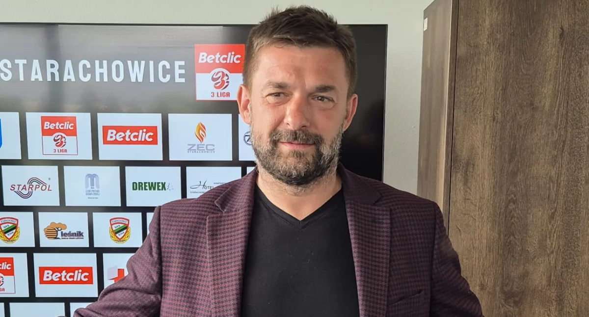 Trener Dariusz Pietrasiak po porażce z rezerwami Korony Kielce. Rozjechaliśmy się mocno kadrowo