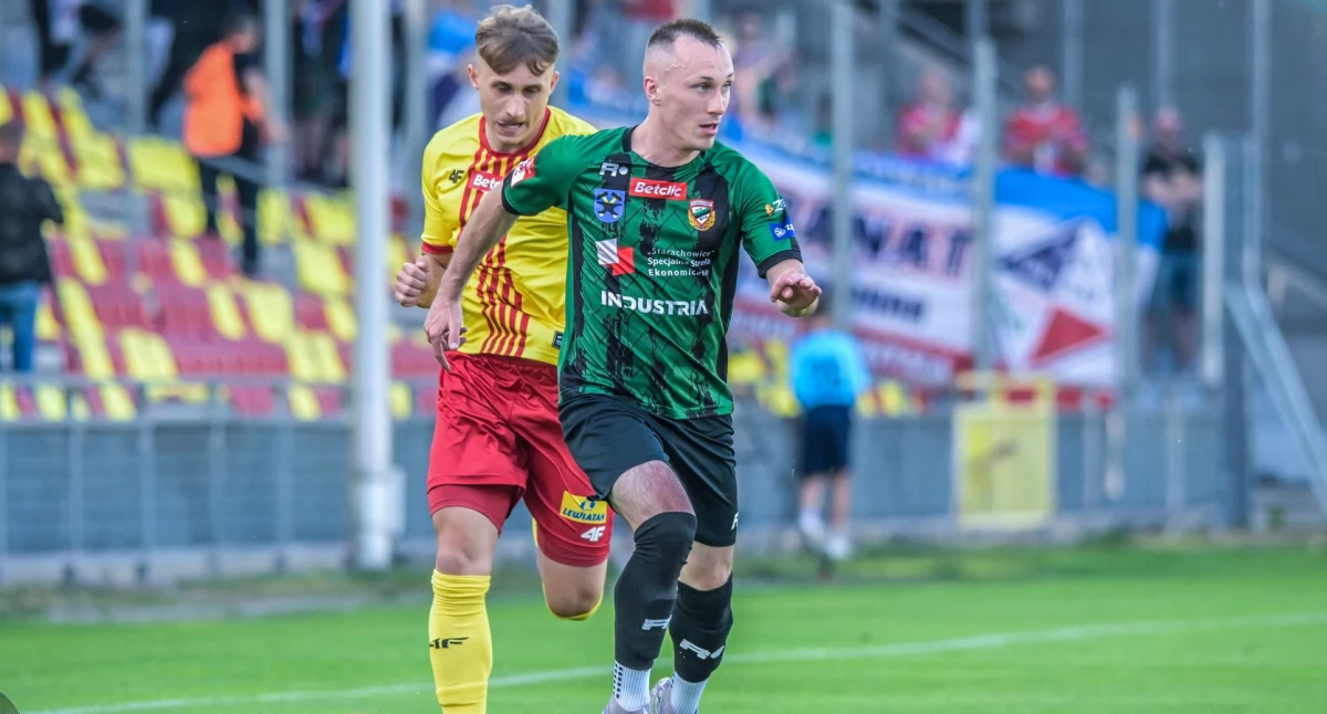 Bartosz Boniecki z nową umową w Starze Starachowice. Podstawowy defensor zostanie w drużynie Dariusza Pietrasiaka