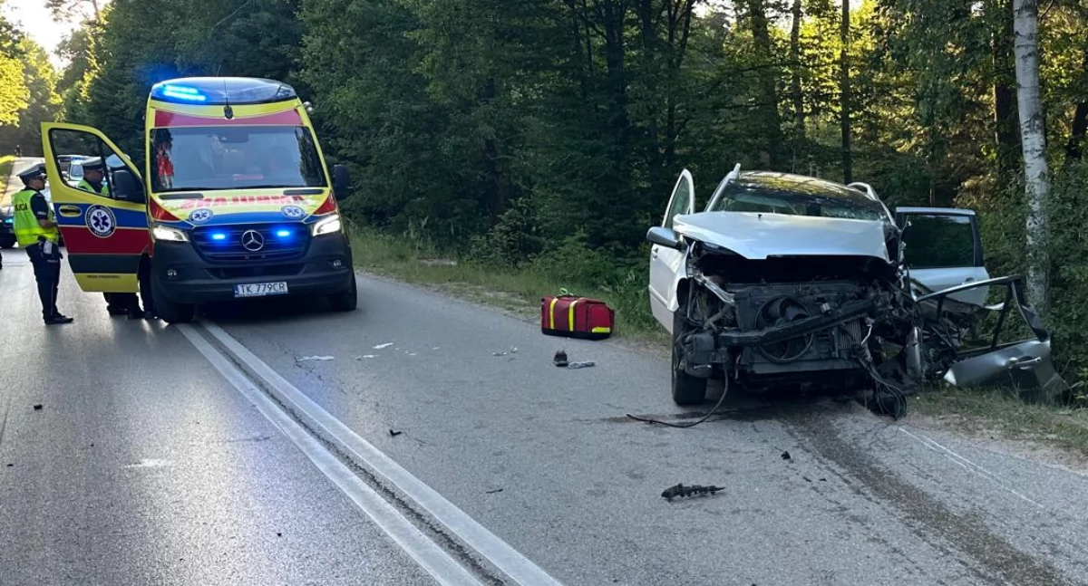 Nowe informacje ws. wypadku na ul. Zgodnej w Starachowicach. Cztery osoby w szpitalu, w tym 15-latek