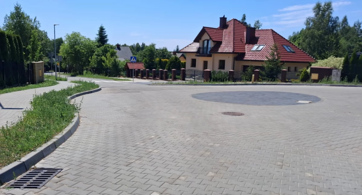 Cywilizacja na os. Łazy. Jedno z najnowocześniejszych osiedli w Starachowicach