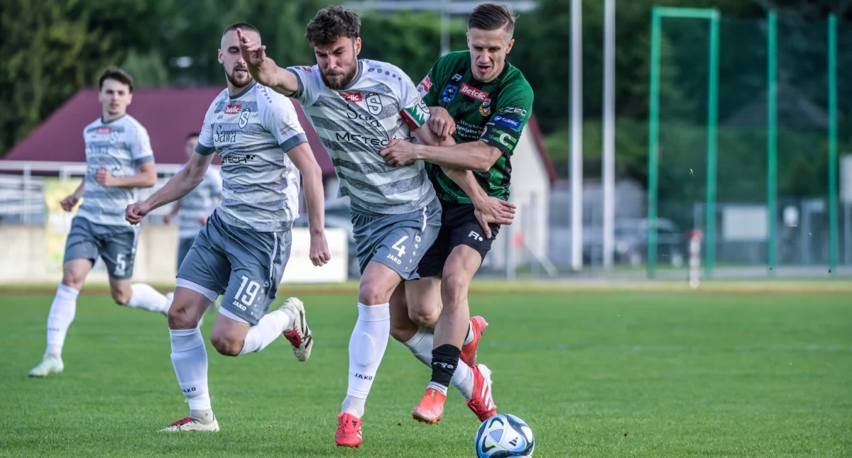 Znamy terminarz Betclic III ligi gr. IV. Stal Kraśnik pierwszym rywalem Staru Starachowice