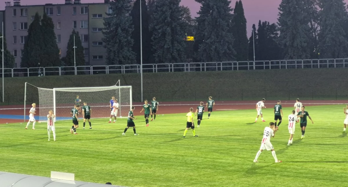 Star Starachowice z trzema punktami na koncie. Starachowicki team ograł rezerwy Cracovii