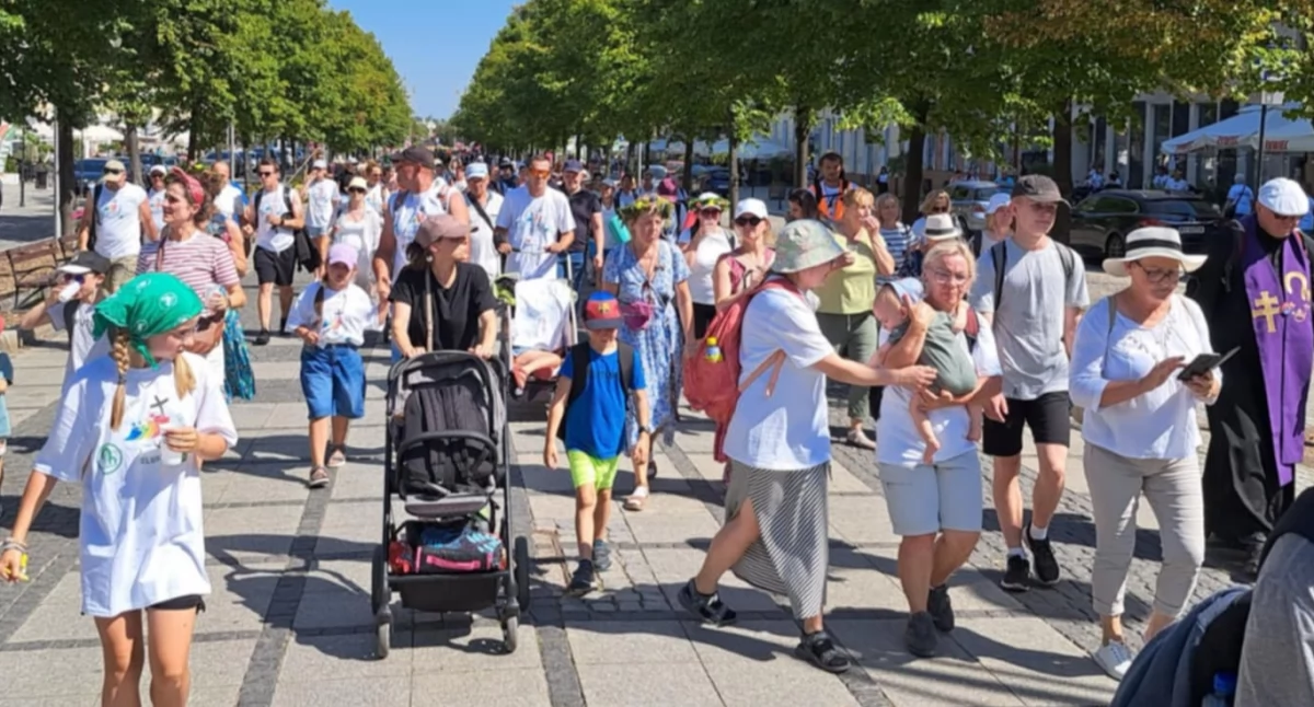 Pielgrzymi Nadziei ze Starachowic dotarli na Jasną Górę (zdjęcia)