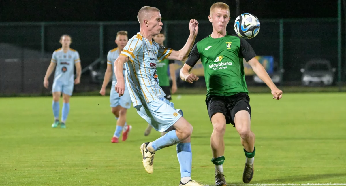 Lider tabeli z gminy Pawłów. GKS Arka pokonała staszowską Pogoń 5:0