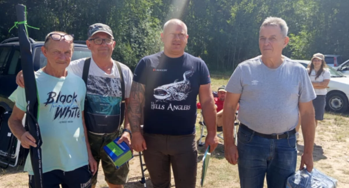 Towarzysko nad Zalewem Piachy, udane wędkowanie...
