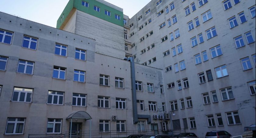 Koronawirus w kraju, regionie i powiecie. Raport specjalny TYGODNIKA i portalu starachowicki.eu