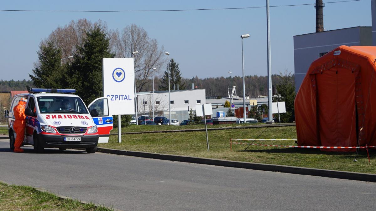 Świętokrzyski Urząd Wojewódzki informuje: ponad 60 osób hospitalizowanych