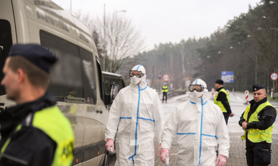 Kolejna reakcja służb w związku z koronawirusem. Policja sprawdzi poddanych domowej kwarantannie