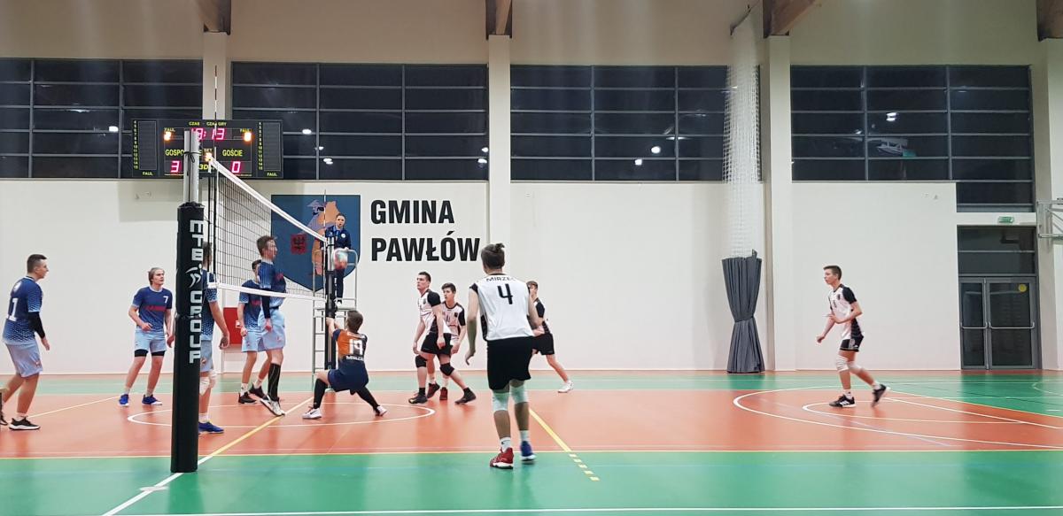 Drużyna z Pawłowa stawia kropkę nad i. W lutym decydujące batalie o III ligę [ZDJĘCIA]