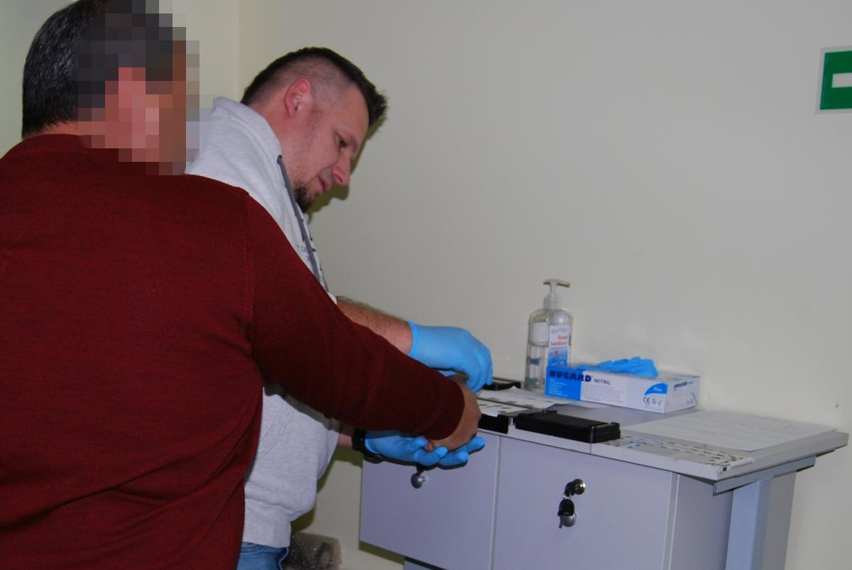 Skąd mieli fałszywe dokumenty? Bułgarska wpadka ojca i syna [ZDJĘCIA]