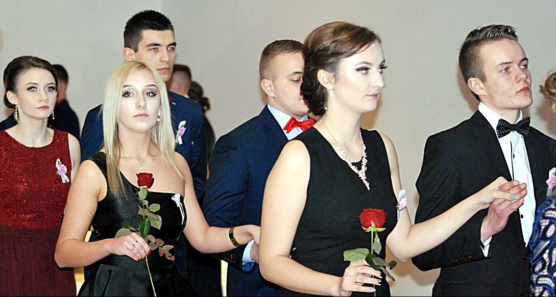 Studniówek czas…