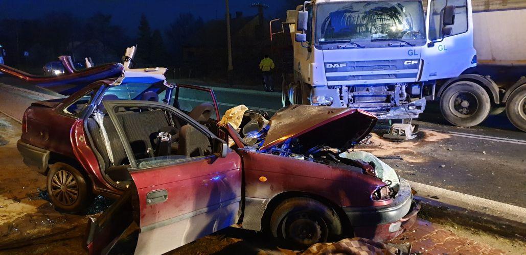 Poszkodowany z wypadku w kieleckim szpitalu. Lekarze walczą o życie [ZDJĘCIA]