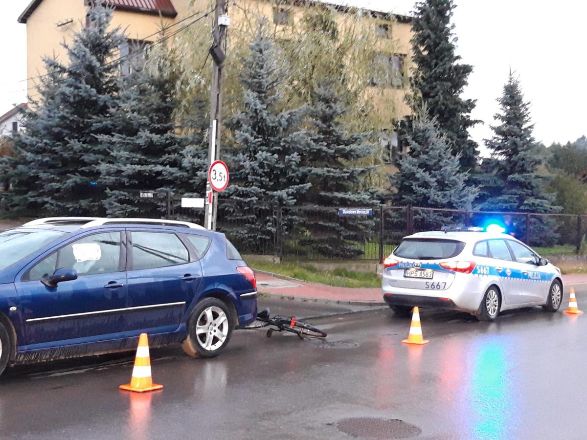 Wjechał na skrzyżowanie, bo... 72-latek z przymusową wizytą w szpitalu