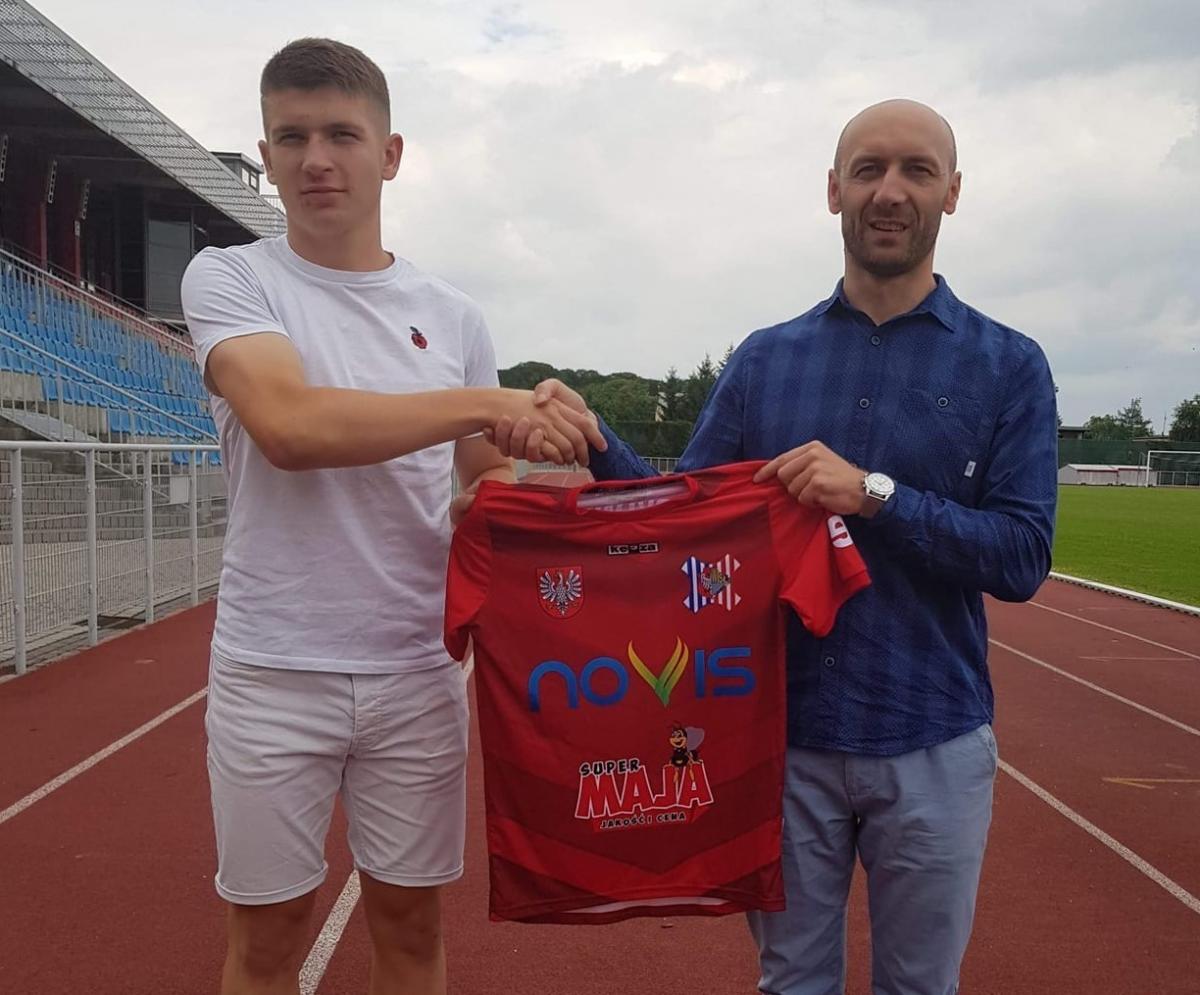 Wisła szansą na sportowy rozwój. Młody obrońca w III-ligowcu