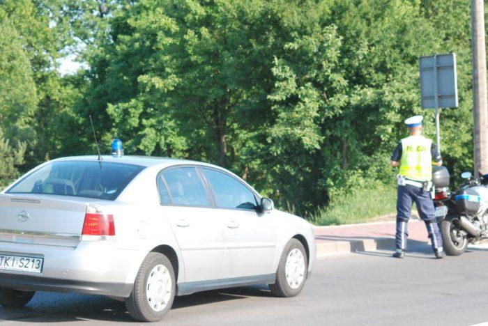O jeździe autem na razie mogą zapomnieć. Stróże prawa w akcji