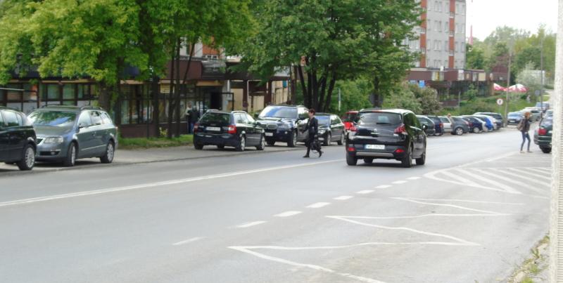 Uwaga piesi!